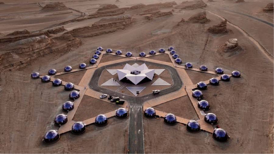 透明穹顶下的光影剧场——崇礼县野奢帐篷如何玩转昼夜美学反差？